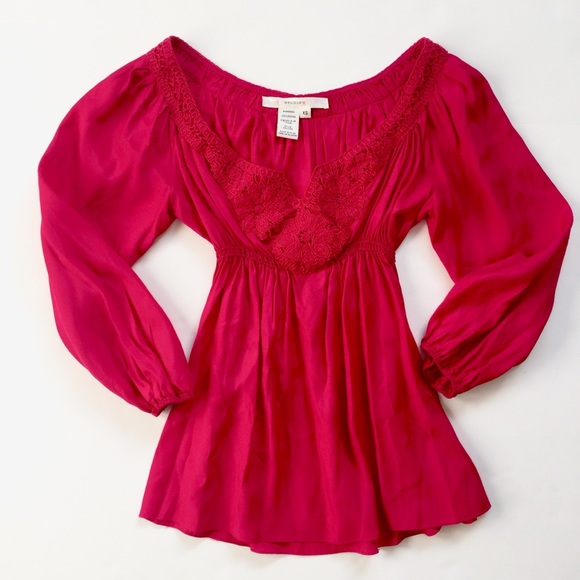 Studio M Tops - Studio M • Gorgeous Embroidered Long Sleeve Blouse